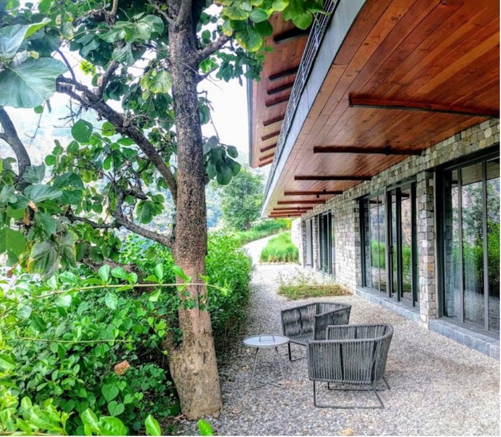 Taj Rishikesh Resort And Spa Dehradun Eksteriør bilde